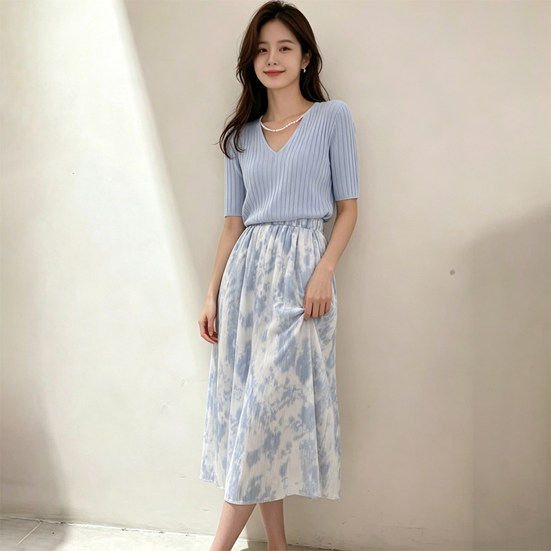 Korean Style A Line Shirt Dress - Set Gaun T-shirt V-neck Lengan Pendek
