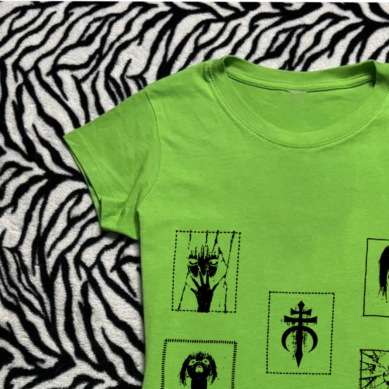 Atasan Crop Wanita Vintage 200 - Y2K Graphic Baby Tee Crop ulasan dan harga