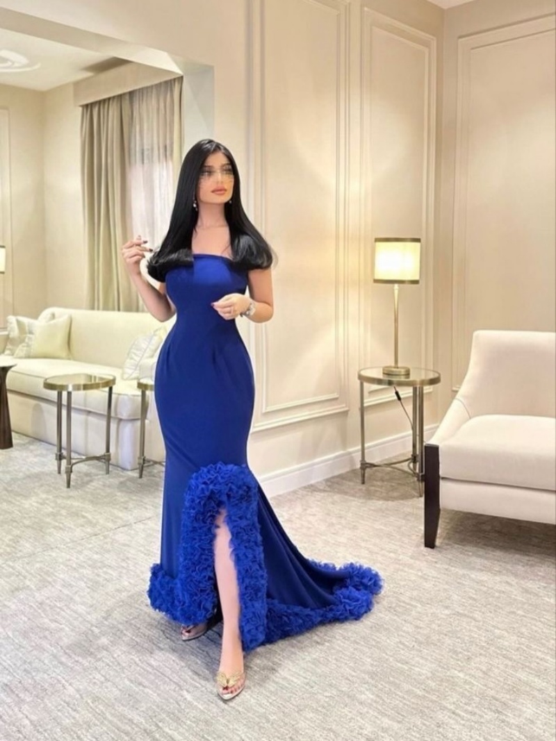Gaun Malam Mewah Elegan yang D - Elegant Satin Evening Gown Split ulasan dan harga